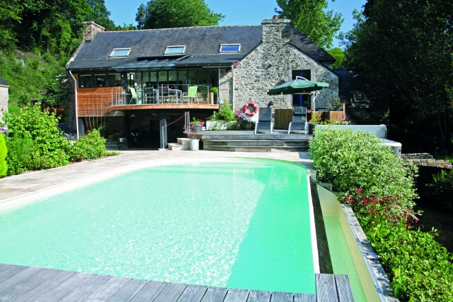 Une fausse piscine hors-sol