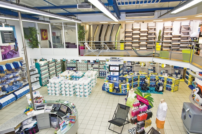 interieur showroom debernardi