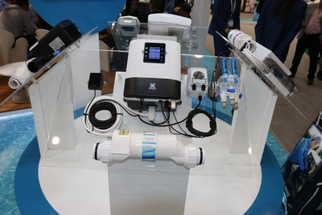 électrolyseur régulateur + controle piscine wifi hayward électrolyseur régulateur + controle piscine wifi hayward