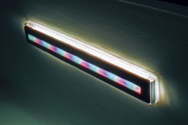 projecteur longitudinal blade light pool lap86