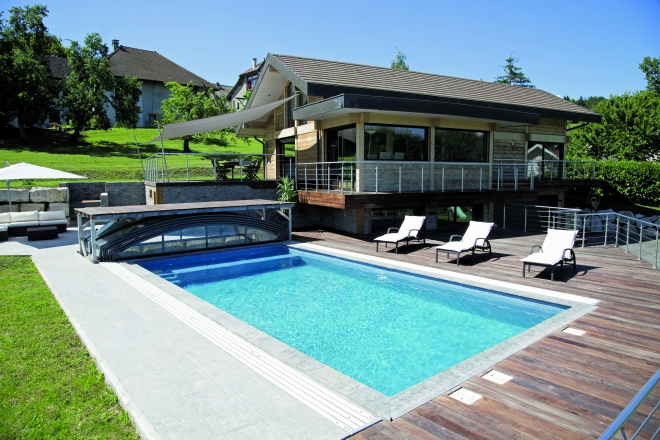 scénographie piscine