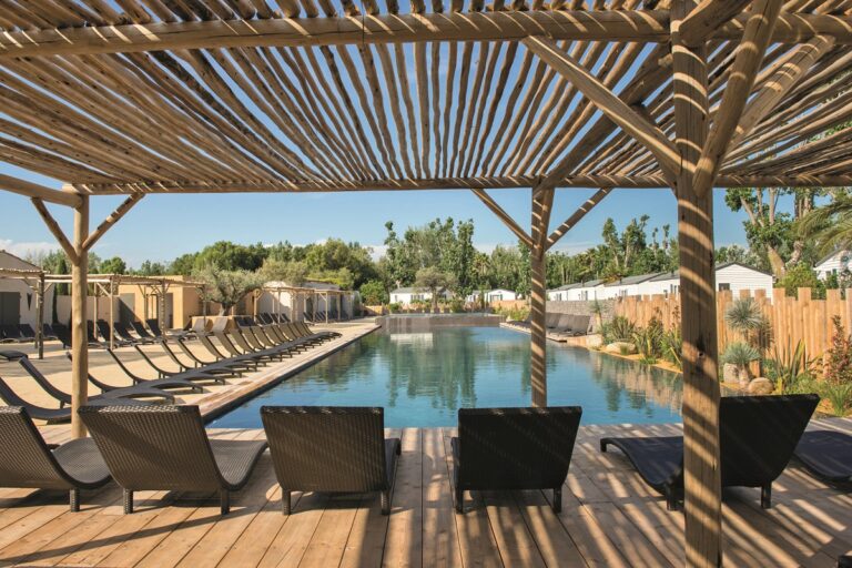 La création d’une 5e piscine CAMPING SERIGNAN PLAGE NATURE (34)