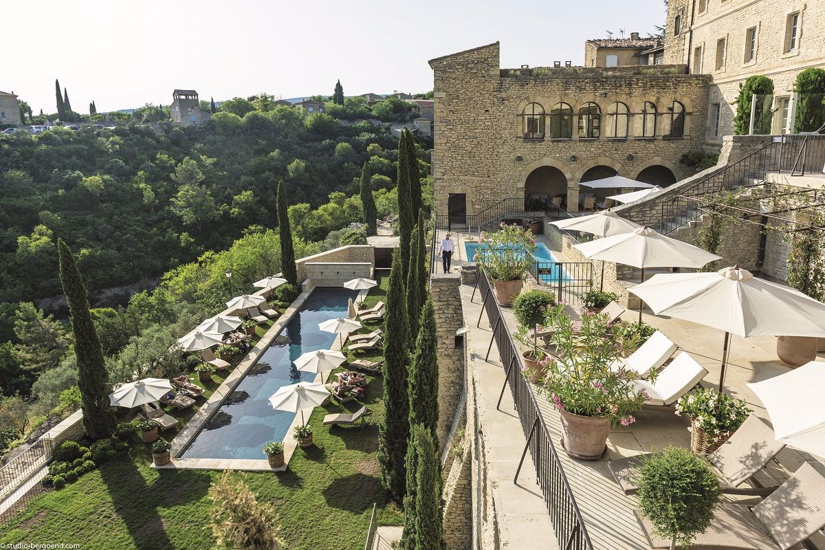 piscine LA BASTIDE DE GORDES