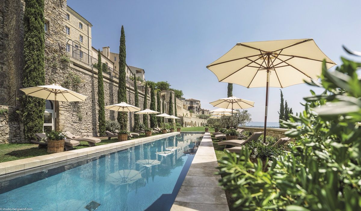 piscine LA BASTIDE DE GORDES