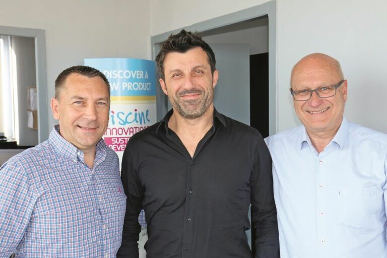 ALPHADIF/ SEAMAID : LEADER EUROPEEN DES PROJECTEURS A LED POUR PISCINES