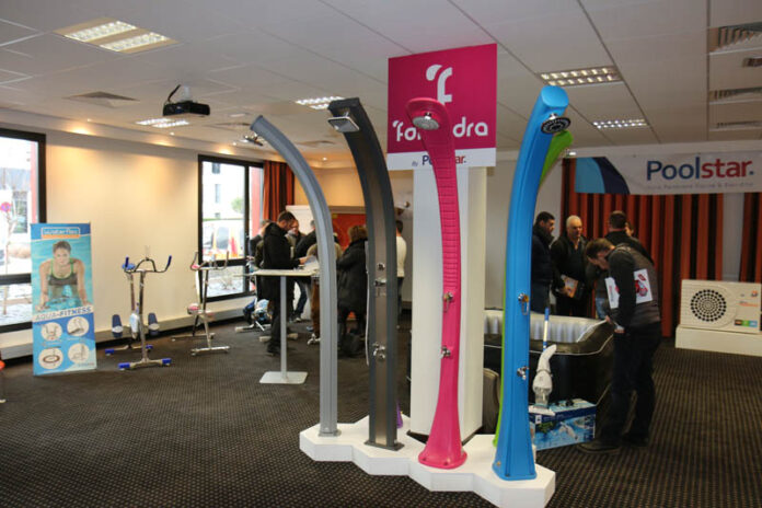 douches solaires Formidra chez Poolstar