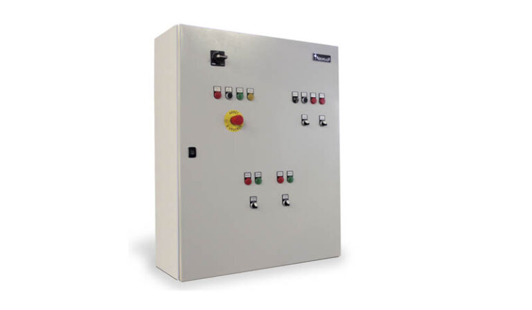 Armoires sur mesure pour piscines collectives