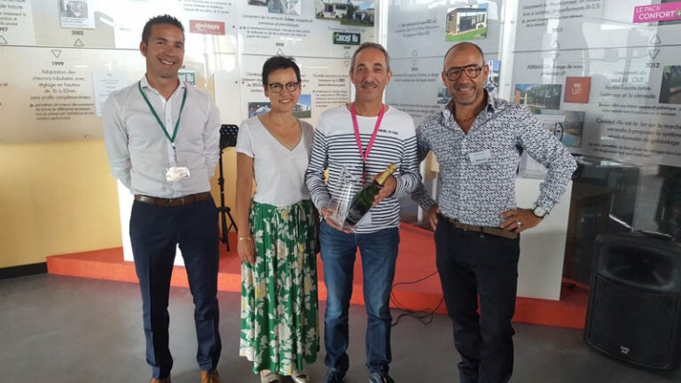 Concept Alu fête le succès de son abri de piscine Up