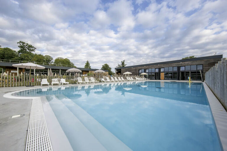 Création de  deux piscines 