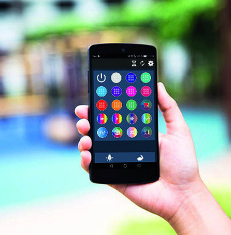 CCEI : une gamme complète de projecteurs à led pour piscines