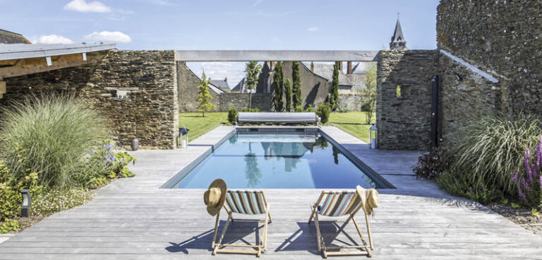 Une piscine au centre d’un projet de réhabilitation