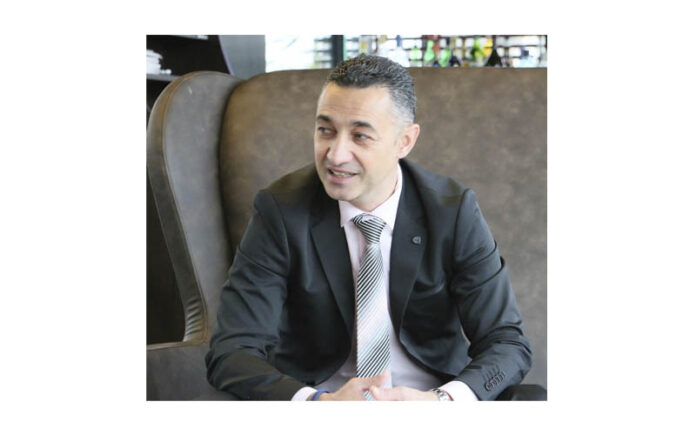 STEPHANE FIGUEROA FLUIDRE ACCROCHE