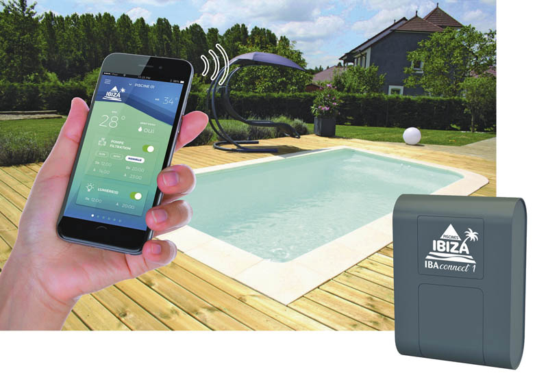 kit-piscine-domotique-integre-connecte-coque-polyester-piscines-ibiza