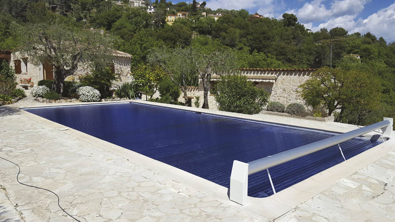 azenco page 70Volet lames polycarbonate