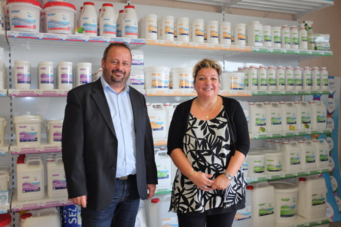 ACCROCHE gaches chimie