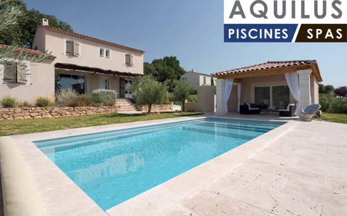 Aquilus Piscines accroche