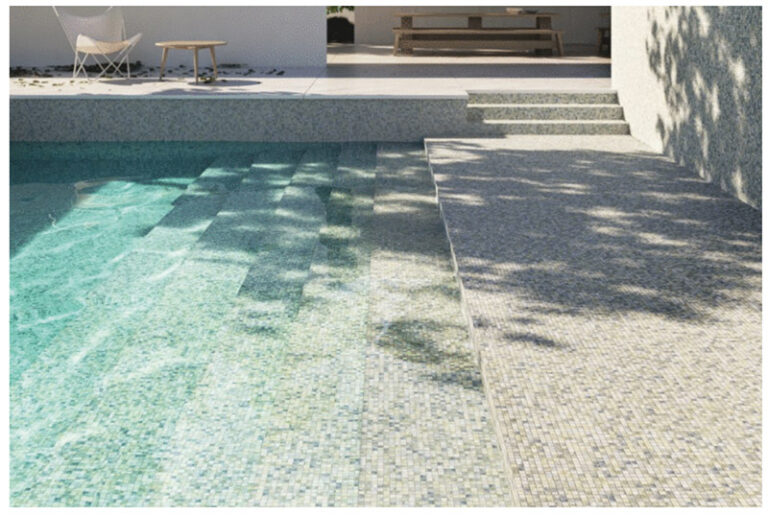 Ezarri présente Aquarelle, une collection composée de verre 100 % recyclé