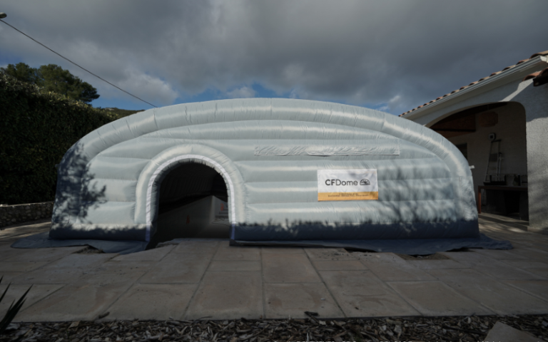 CFDome, un abri de chantier pour travailler en été