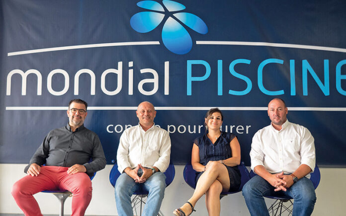 Mondial Piscine equipe 202208 acc